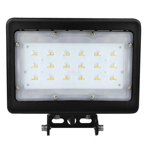 30W LED Flood Light - 3819 Lumens - 5000K Daylight - 100-277V - Yoke Mount - Black Housing - IP65 - UL & DLC Listed - Lumens Depot