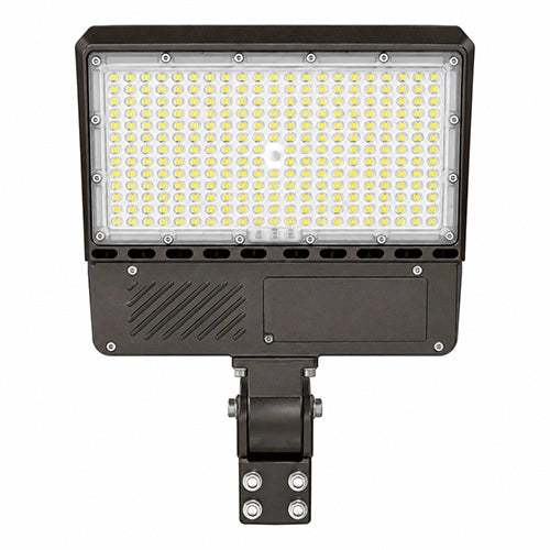 LED Parking Lot Light with Built-in Photocell, 150W, 5000K, 21,000 Lumens, 100-277 VAC, Arm mount - Lumens Depot